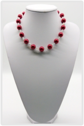 Halskette mit roten Shellperlen und Glaskristallen